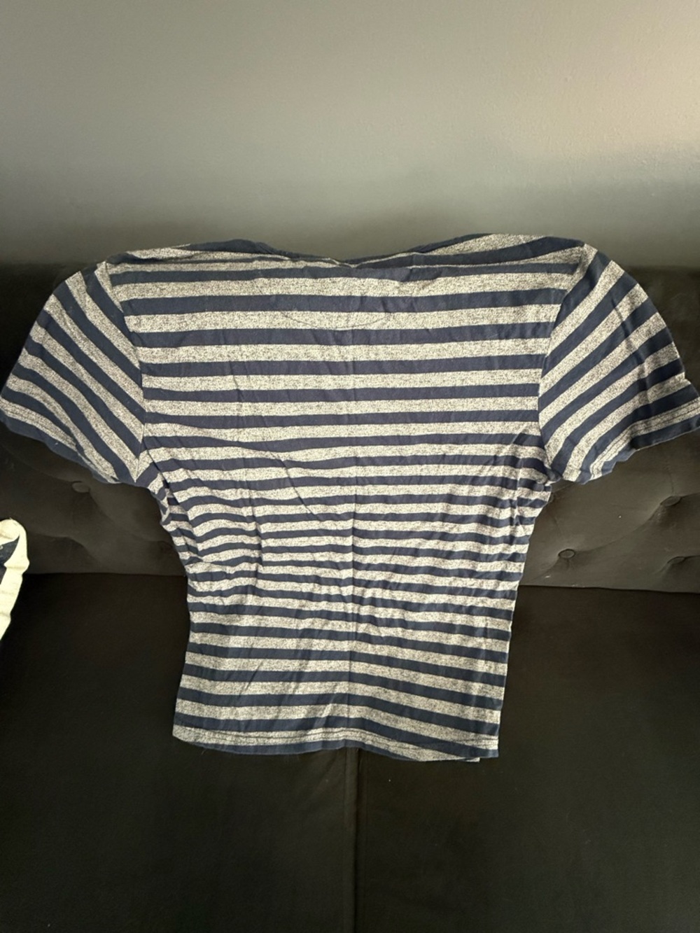 Kenneth Cole Navy and gray Striped Crewneck Tee - Picture 3 of 4